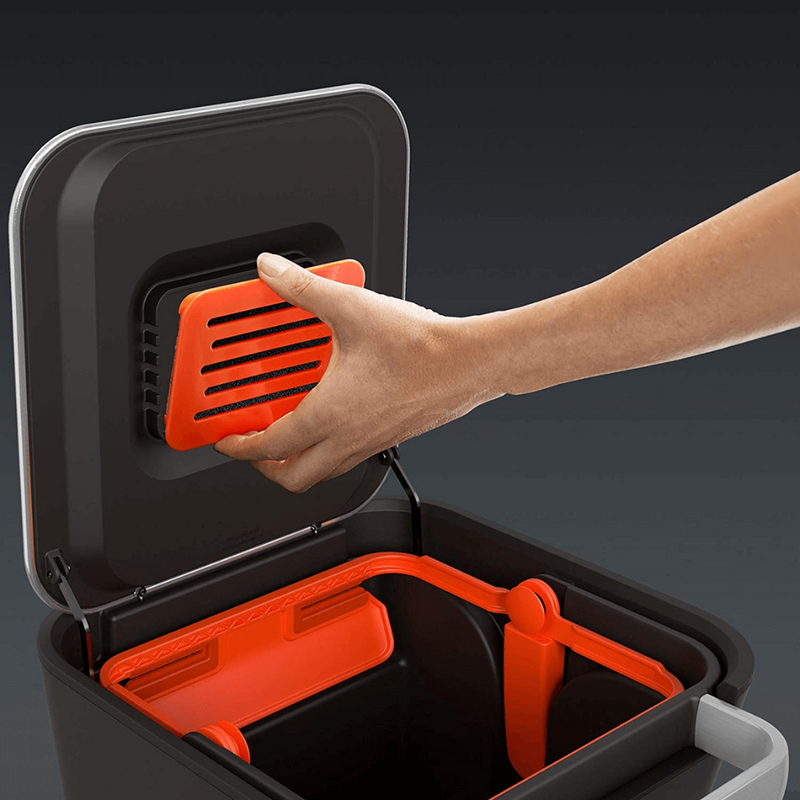 Lixeira Compactadora Titan 20 Litros em Aço Inox La Cassa